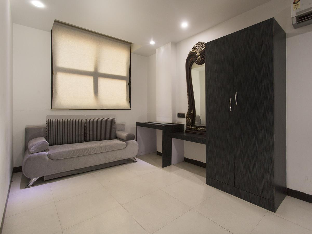 Oyo 14068 Rendezvous Resorts Aurangabad  Ngoại thất bức ảnh